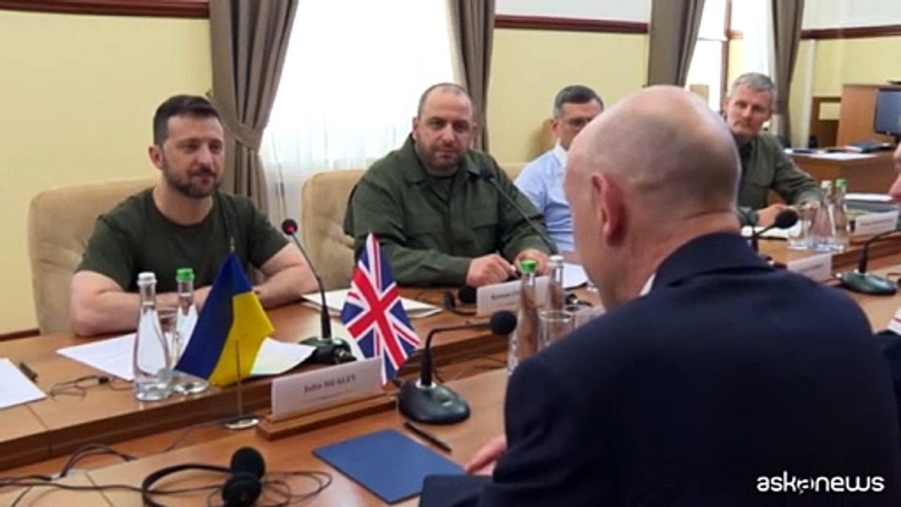 Nuovo ministro Difesa Gb in Ucraina promette nuove armi