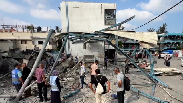 İsrail ordusunun Gazze'ye düzenlediği saldırılarda 23 Filistinli öldü