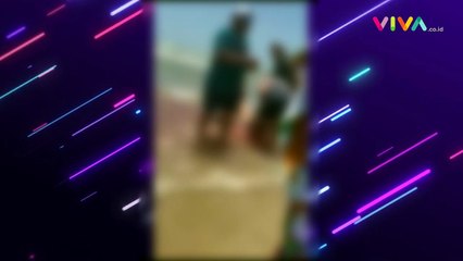 Serangan Mengerikan Hiu, Bikin Air Pantai Berubah Warna