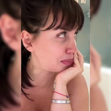 Wanda Nara ve Icardi banyodan paylaştı: ''Kral çıplak''