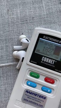 ils ont interdit toutes les publications sur ces écouteurs toxiques sur fakebook... ils veulent que vous pensiez que ces choses sont sûres et efficaces partout dans le cadre de leur programme eugénique... ces choses nucléairent votre cerveau en grand....