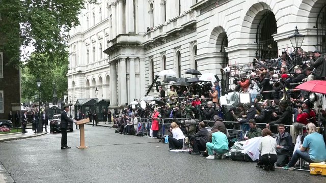 Rishi Sunak renuncia como líder do Partido Conservador após derrota eleitoral
