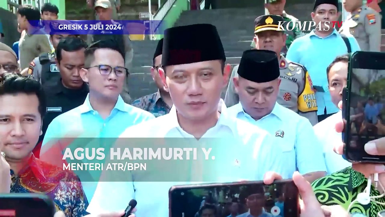 Momen Menteri AHY Bareng Emil Dardak Bagi Sertifikat Tanah Wakaf di Gresik