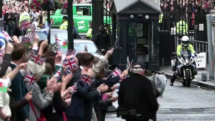 Líder trabalhista assume como primeiro-ministro britânico