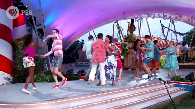 Jimmy Buffett & The Escape To Margaritaville Cast (Live)