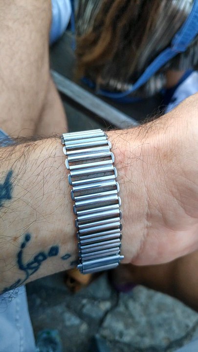 Hier soir au concert de Sofiane Pamart pensant la première partie de Georges Ka aux arènes de Nîmes. Tandorio hommage Serica sur Seiko nh35.