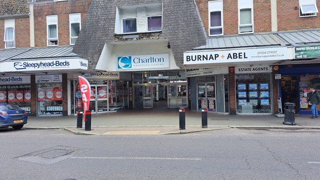 Shoppers delighted shopping centre will stay open amid flats rumour