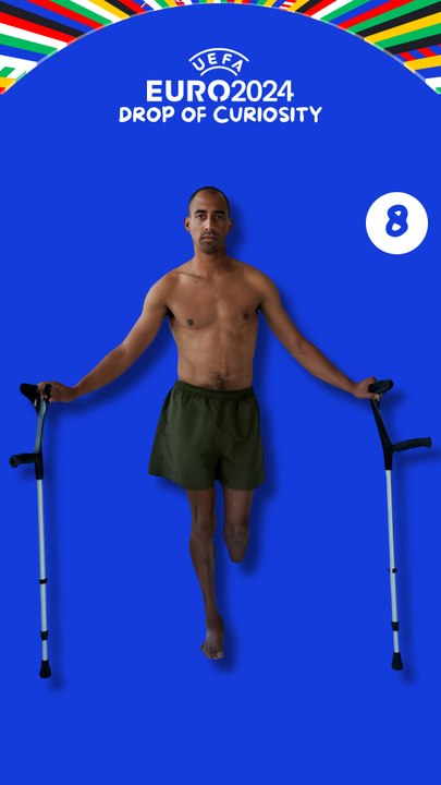 il est joueur de foot pro mais sans une jambe - EURO 2024 8