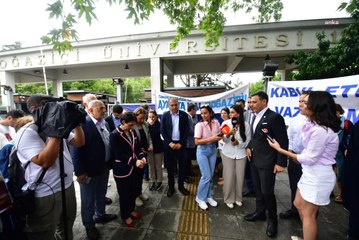 Boğaziçi'ne girişleri engellenmeye çalışılan CHP heyetinden tepki