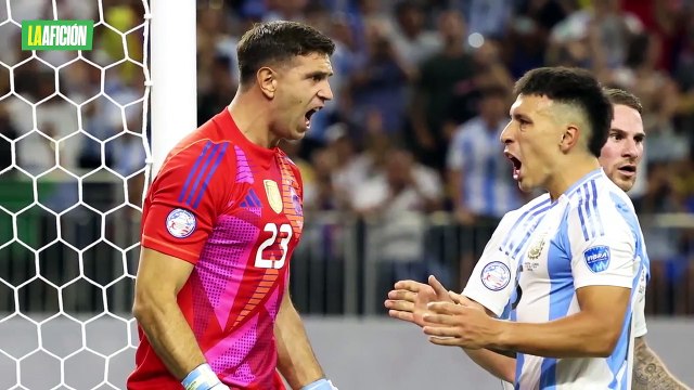 'Dibu' Martínez salva a Argentina en la tanda de penales y avanza a semifinales de Copa América