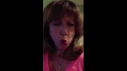 MOM REACTS TO AMANDA BYNES!