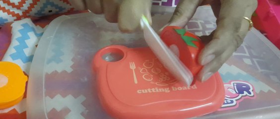 How to cut vegetables and fruits