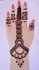 Elegant Mehndi Design for Weddings & Events