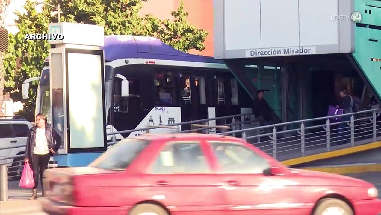 Sindicato emplazó a huelga a Mi Macro Periférico y Mi Macro Calzada; quieren alza salarial de 20%