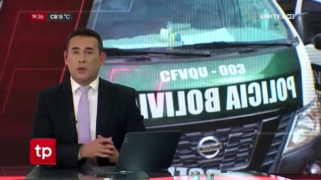 Con un tenedor y un cuchillo, un hombre atacó a su esposa en vía pública en Cochabamba