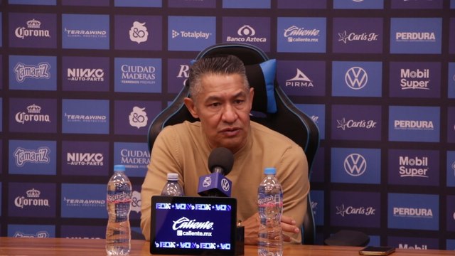 'Nacho' Ambriz tras derrota de Santos ante Puebla: Es un poco dudoso el penal y aparte lo marca el VAR