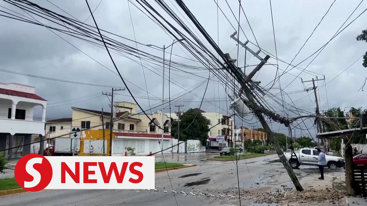 Residents living in coastal areas of Jamaica and Mexico reeling from Beryl