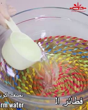 فطائر السميت التركية بالسمسم والجبن بدون بيض بعجينة قطنية وخفيفة جدا بمكونات بسيطة متوفرة في كل بيت لاطيب فطور يومي او عشاء رائع لكل افراد العائلة معجنات اقتصادية وسهلة التحضير مع رباح محمد