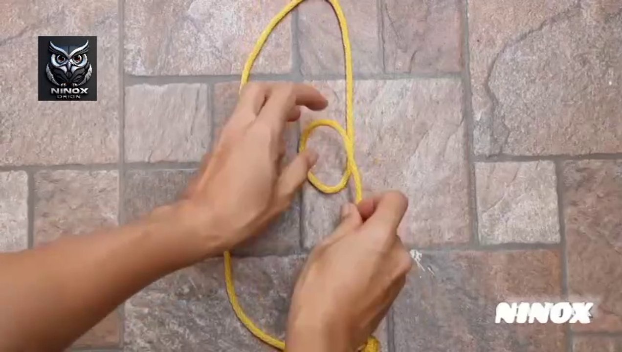 Learn the Art of Knots; Home Tricks