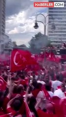 Görüntüler görmeye değer! Dışarısı böylese akşam stat nasıl olur?