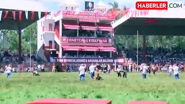 Kırkpınar Yağlı Güreşleri'nde favori başpehlivan İsmail Balaban elendi