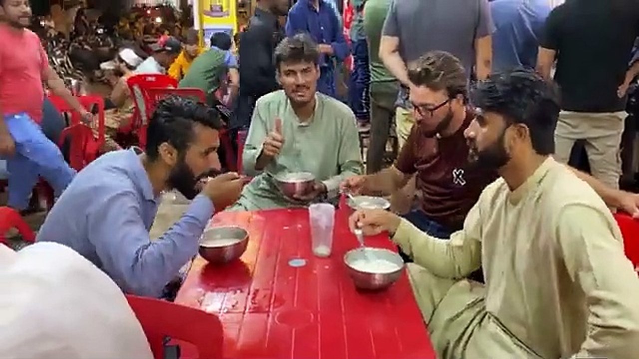 Nonstop 100 Mawa Lassi Making uge Lassi Maker Refreshing Summer Street Drink Mava Rabri_Lass