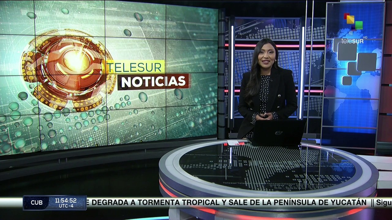 Celebran el Desfile de la Serpiente durante el Festival del Caribe en Cuba