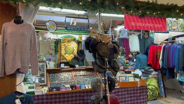 ボストン クリスマス スノーポート ホリデー マーケット & シーポート。