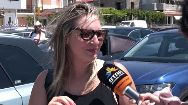 Γεμάτα αναχωρούν τα πλοία για Εύβοια από τη Γλύφα - Αυξημένη η τουριστική κίνηση