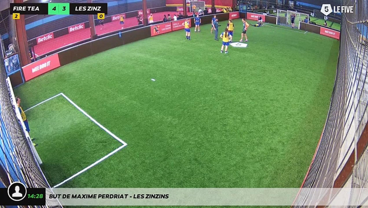 But de Maxime Perdriat - LES ZINZINS