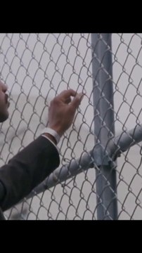 Nunca deixe ninguém te dizer que você não pode fazer algo