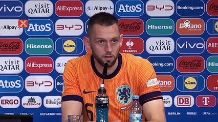 Stefan de Vrij: "Türkiye'nin hızlı ve kaliteli oyuncuları var"