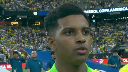 L'hymne du Brésil - Foot - Copa America