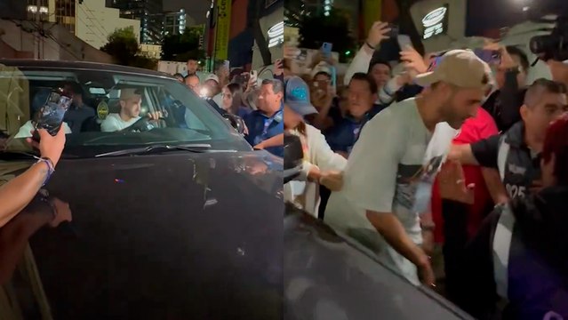 Santiago Giménez presente en el Estadio de la Ciudad de los Deportes para ver a su Cruz Azul ante Mazatlán