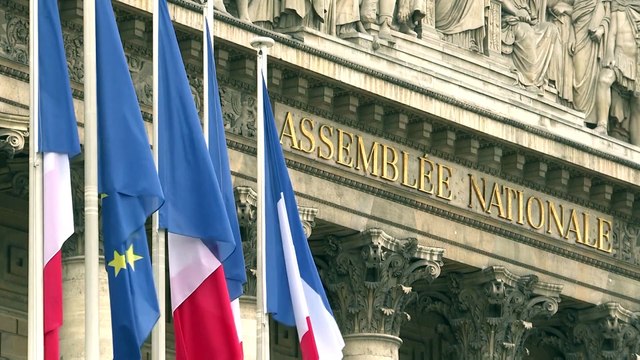 Abren las urnas para la segunda y definitiva vuelta de las elecciones en Francia