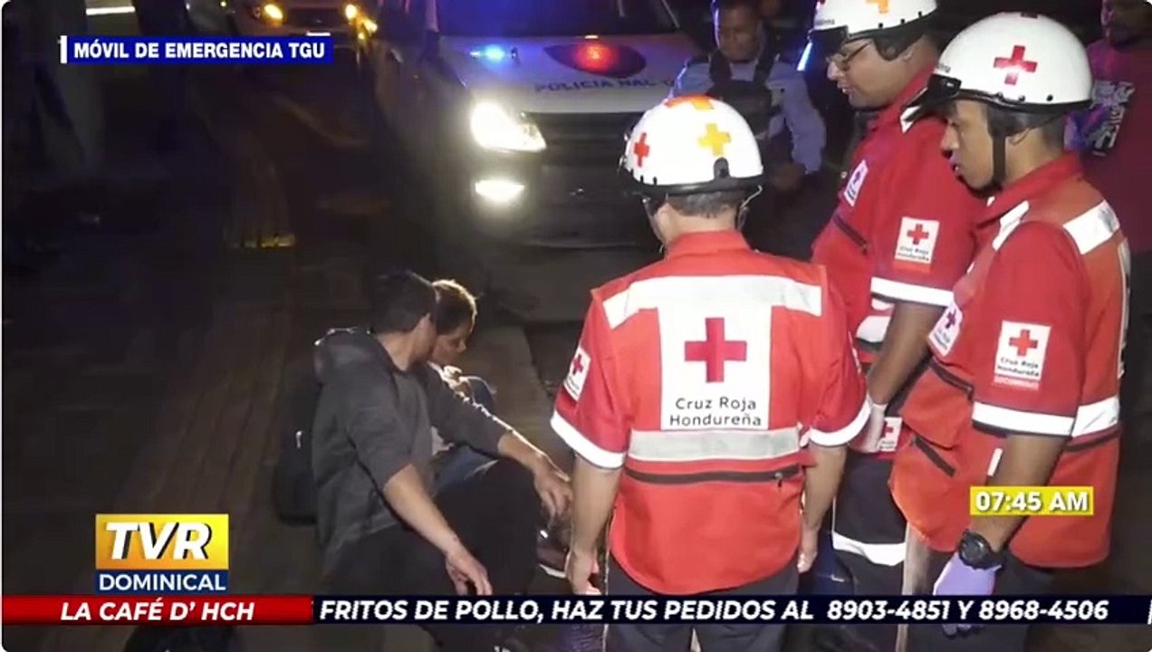 Lluvias e imprudencia dejan varios vehículos inundados en la capital #MóvilTGU