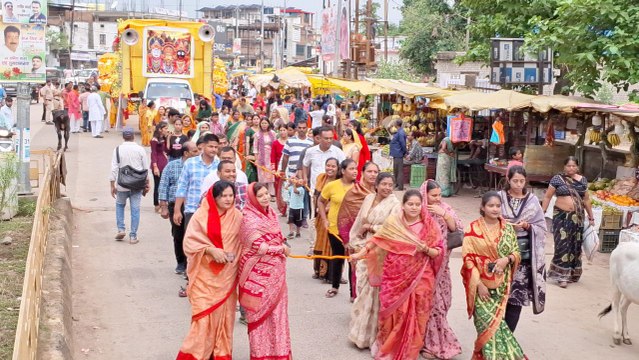 सुबह अभिषेक, शाम को गाजे-बाजे के साथ निकली भगवान जगन्नाथ की यात्रा