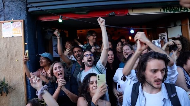 Así han reaccionado los simpatizantes de Mélenchon tras conocerse los primeros sondeos en las elecciones francesas