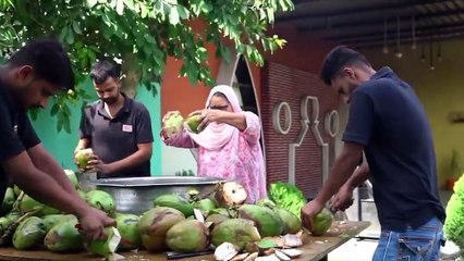 Making Coconut Juice Fresh