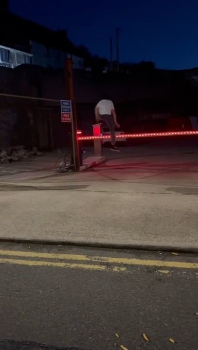 Guy Hits Boom Barrier in Failed Jump Attempt
