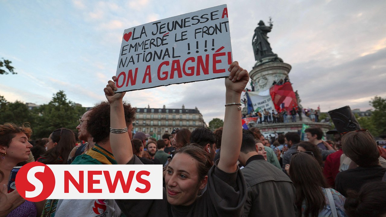 Left-wing voters relieved after far-right upset in parliamentary elections