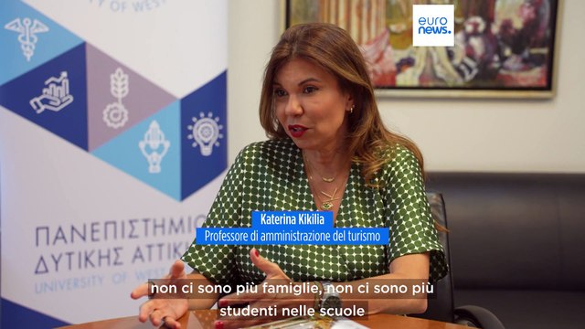 Atene, i mali del turismo di massa: affitti alle stelle e quartieri solo per i visitatori