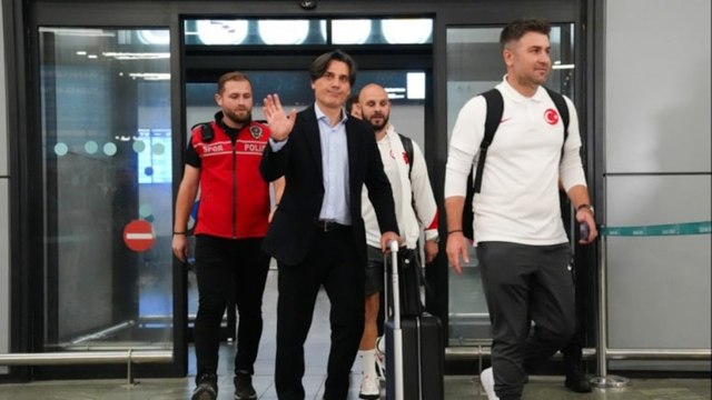 A Milli Futbol Takımı yurda döndü