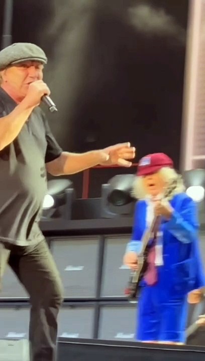 Brian Johnson is BACK in London!!