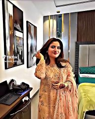 aroob and ducky bhai