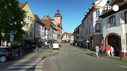 "Freude" und "Enttäuschung" nach Parlamentswahl in Frankreich