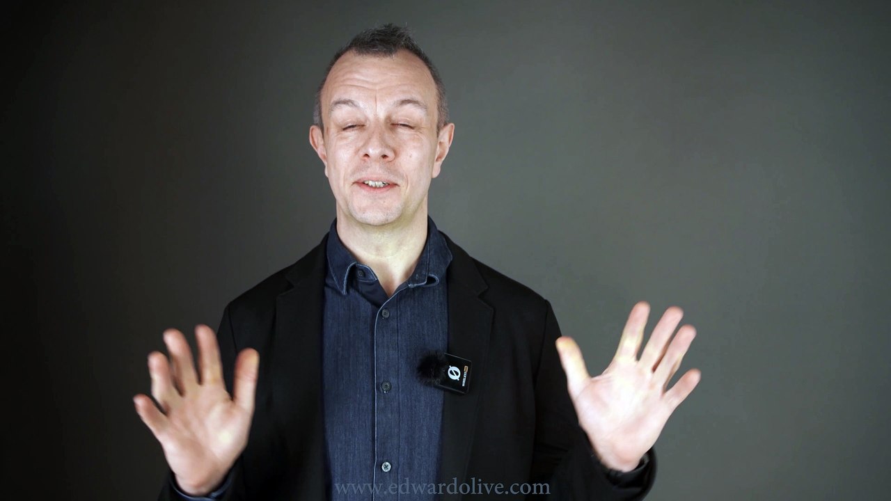 Casting Madrid Edward Olive actor locuciones en ingles profesor de presentar presentaciones