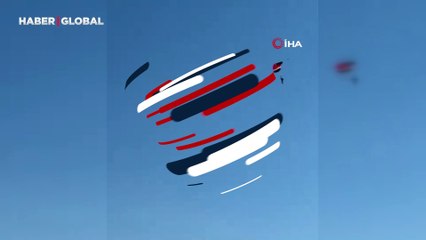 Gösteri esnasında sert iniş paraşütçü yaralandı