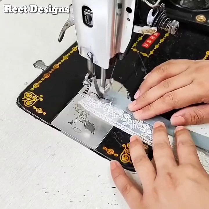 Amazing neck design 