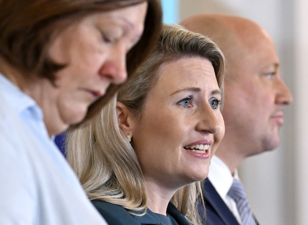 Raab: 'Österreichs Asylbremse wirkt'